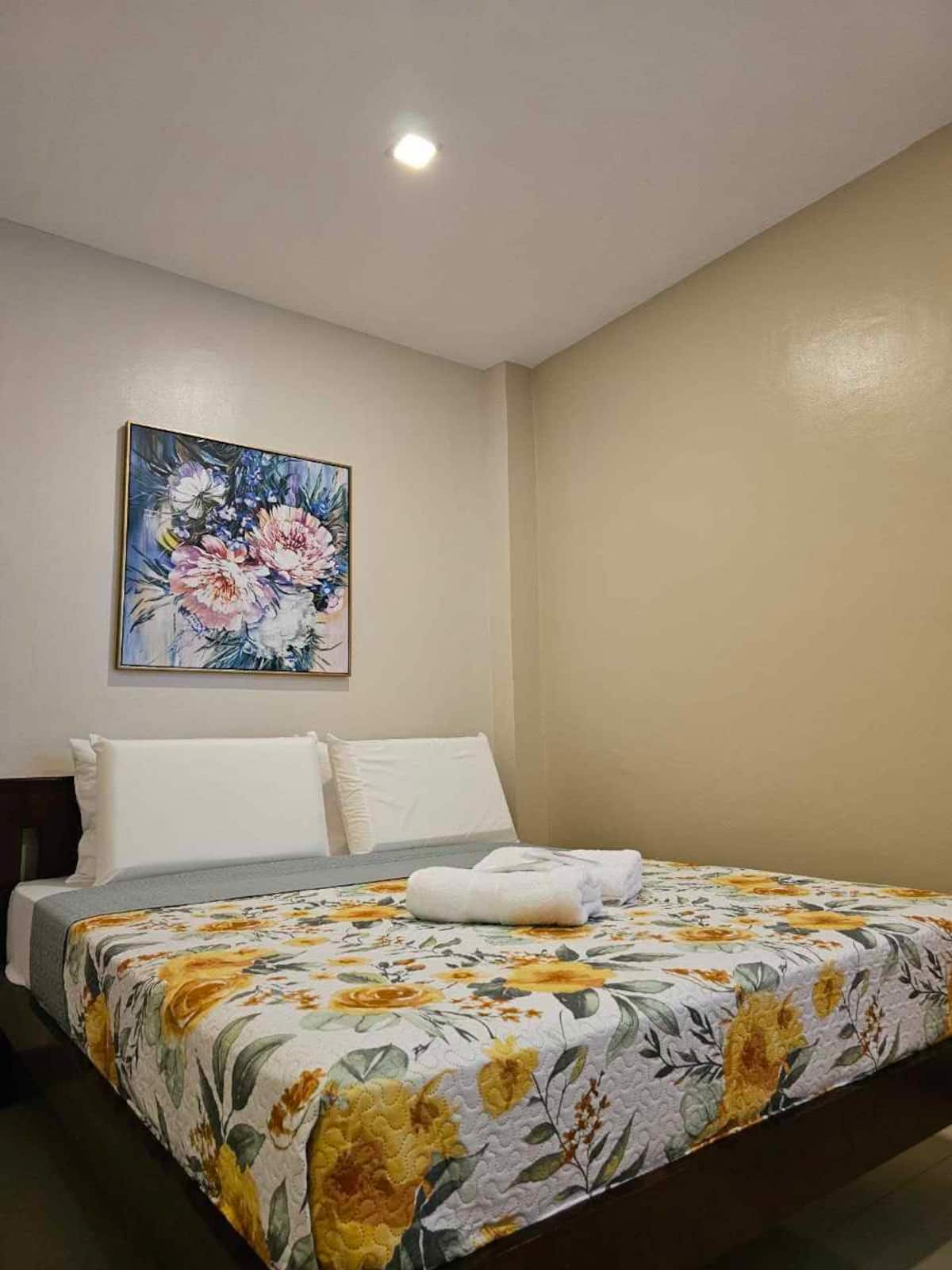 Carnation room — bed and interior